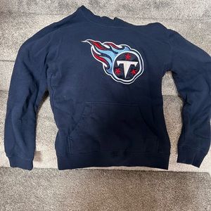 Youth large titans sweatshirt